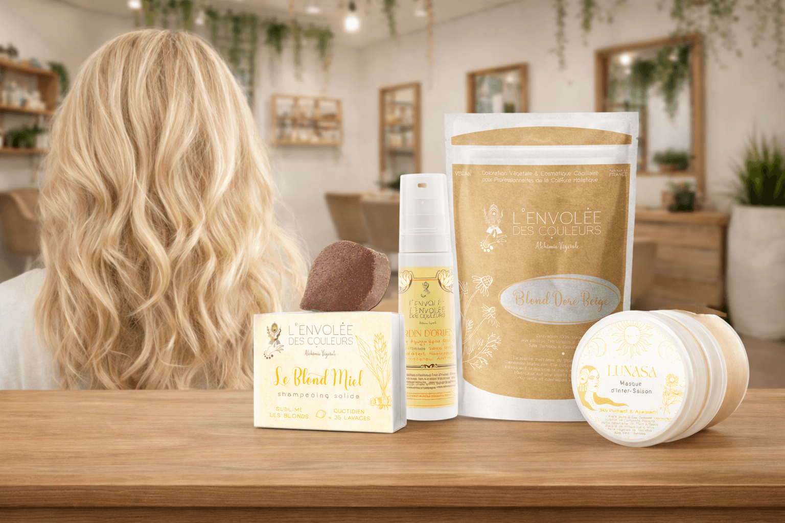 Produits cheveux blonds vegan pour les professionnels de la coiffure